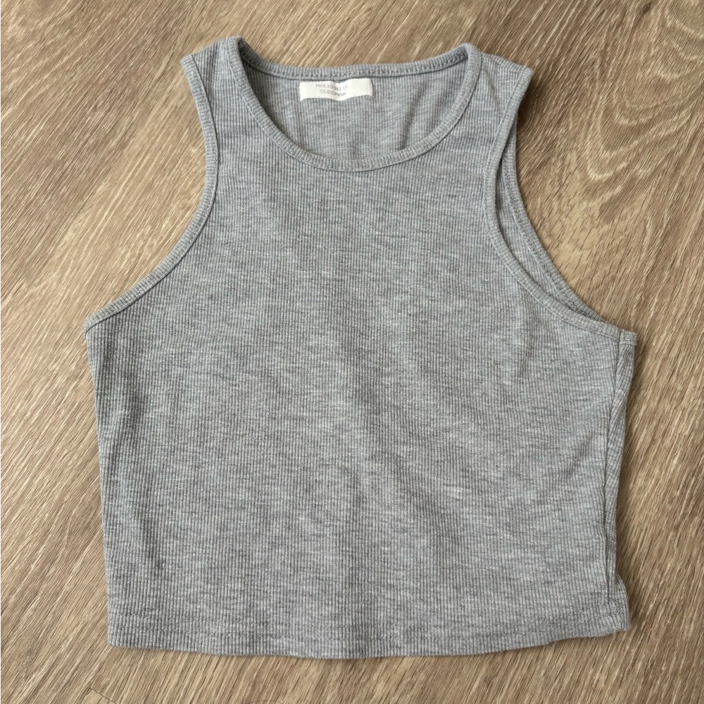 Aritzia Gray Fitted Crop Tank Top